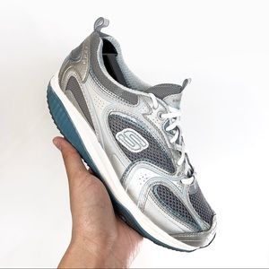 Womens Sketchers Shape Ups - Size 7